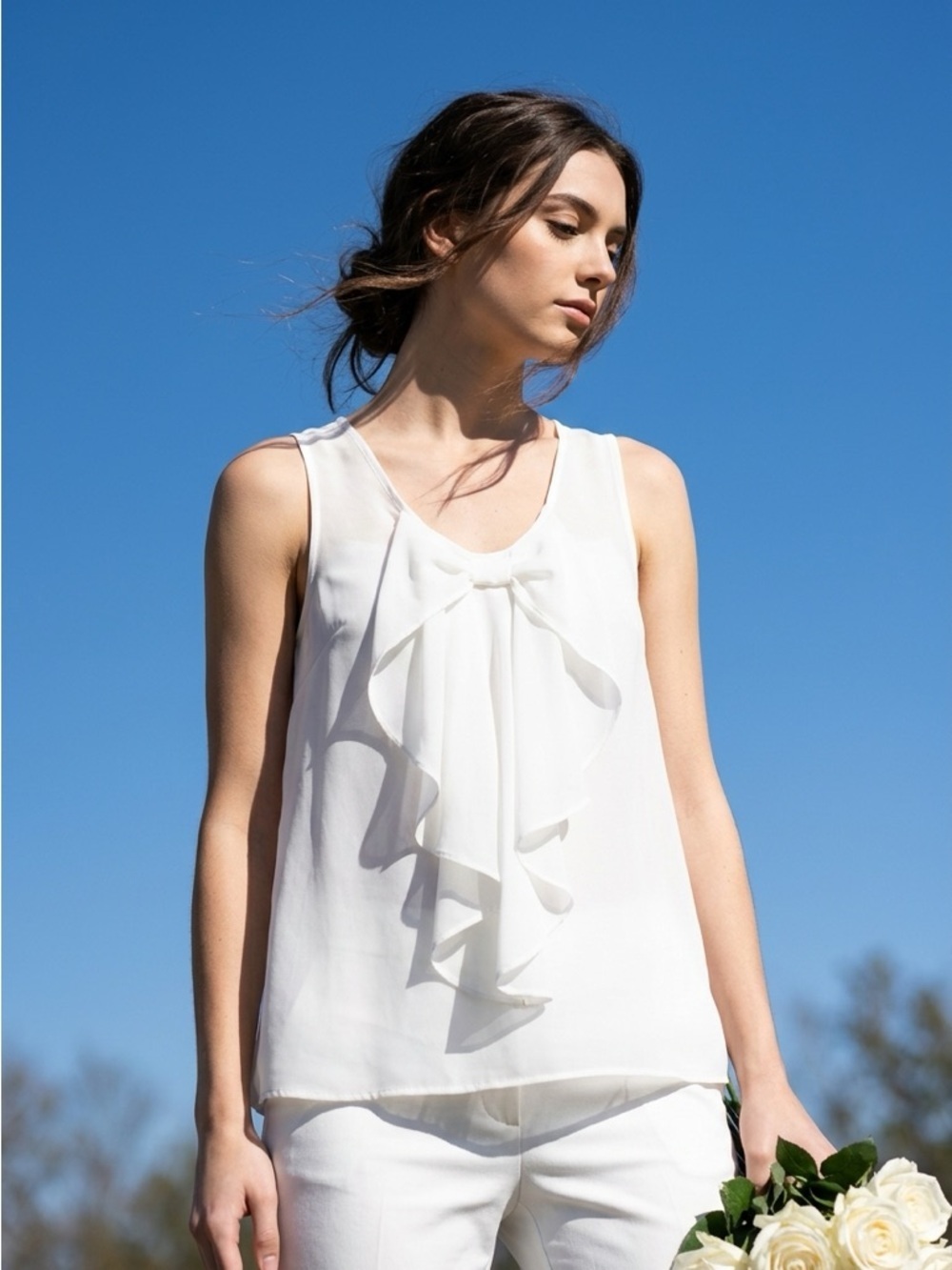 Iz Byer White Sleeveless Ruffle Front Camisole